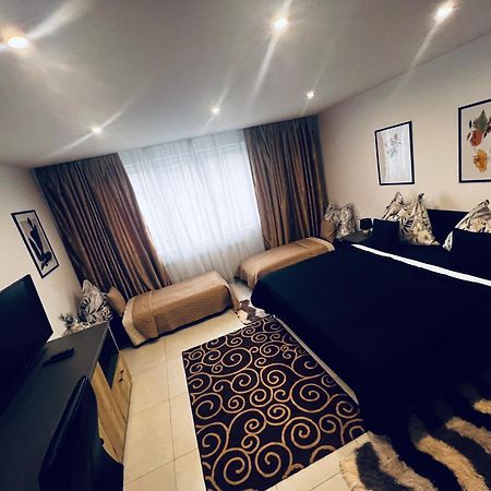 Sparrow Apartmens - Vrabcia Ulica 9, Kösice Dış mekan fotoğraf